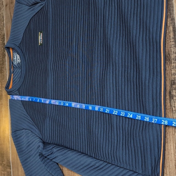 L.L. Bean Airlight Knit Crew Pullover Size XL In Dark Navy Blue Kangaroo Pocket - Picture 7 of 8